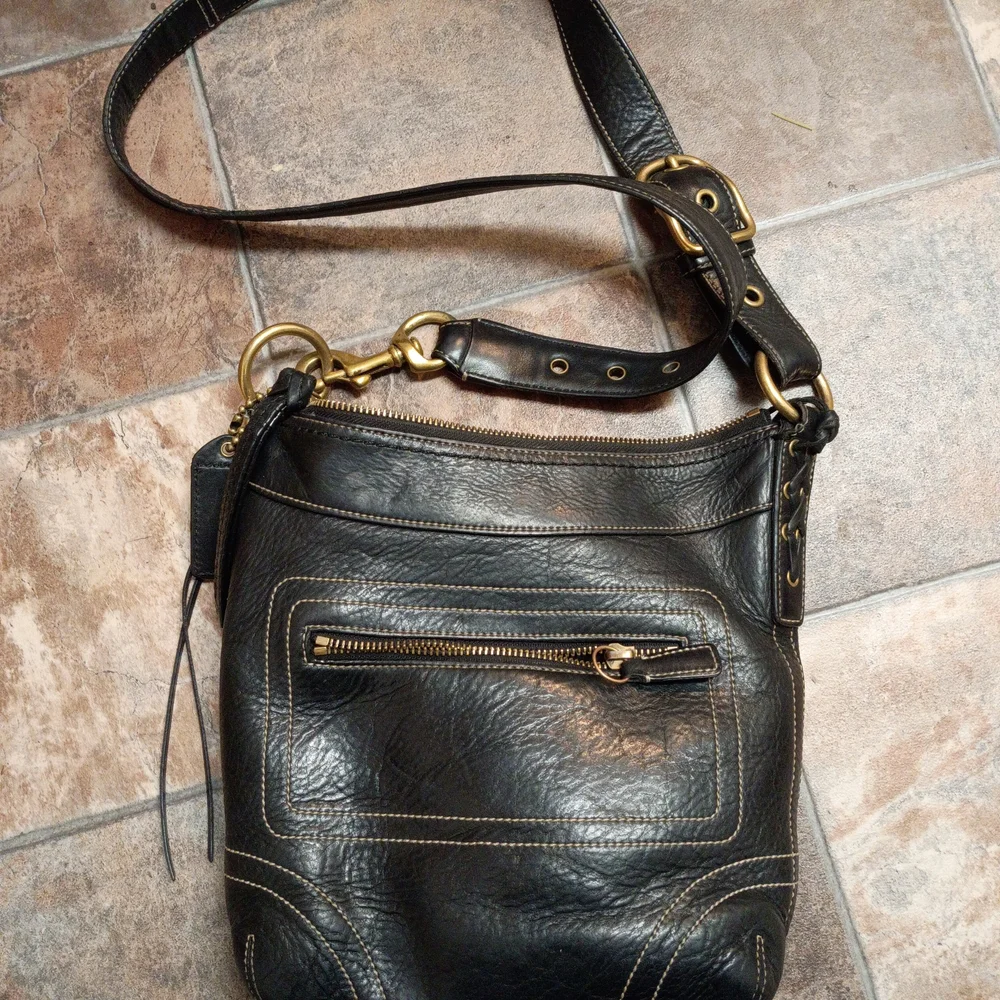 Coach Black Leather Crossbody Purse 10398 - Picture 2 of 2